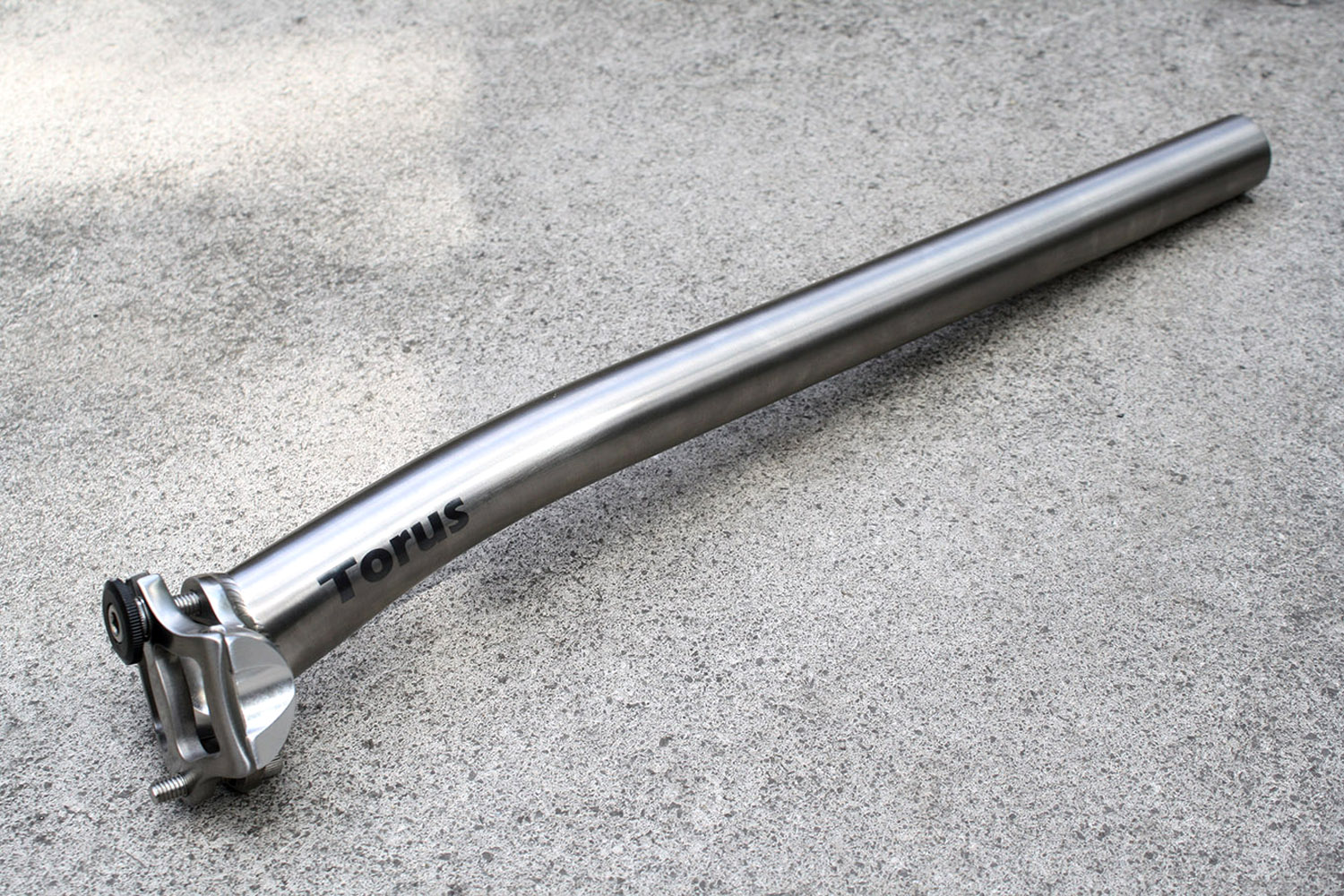 layback seatpost road bike